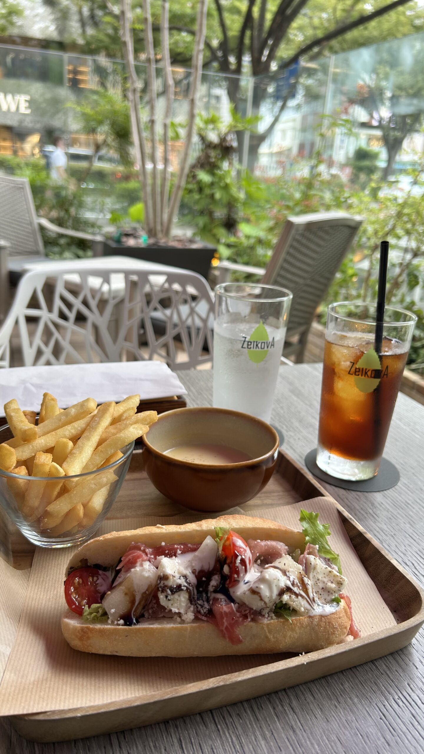 カフェ&ダイニング ゼルコヴァ サンドイッチ